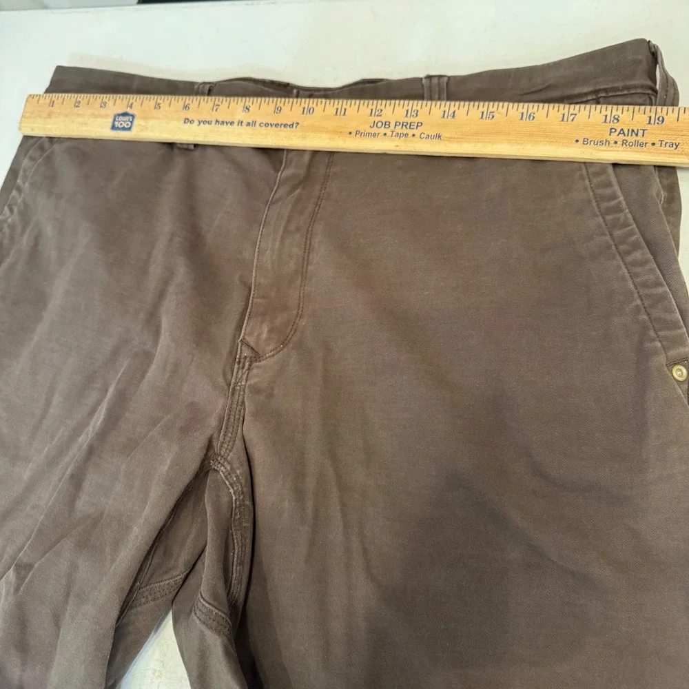 Duluth Trading Co Shorts Mens 36 Brown Flex Ballroom Khakis Relaxed Fit 5540